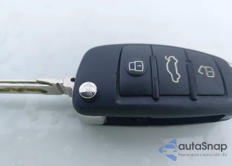 2015 Audi Q7 3.0 Tdi Premium from USA, damaged, VIN WA1LMAFE3FD021091